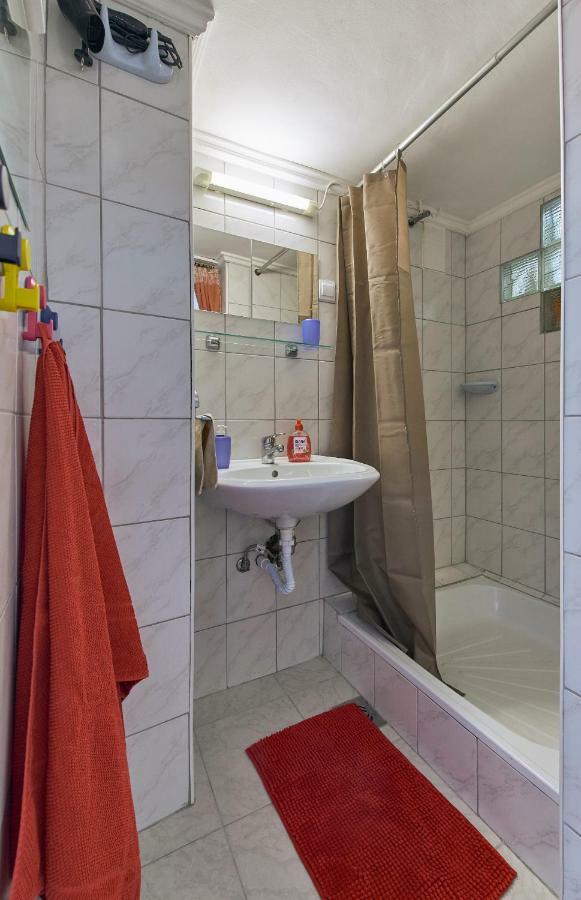 Lem Suburban Apartamento Budapest